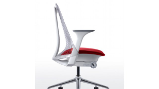 Illustration for article titled Daily Desired: An Office Chair Worth Dying In